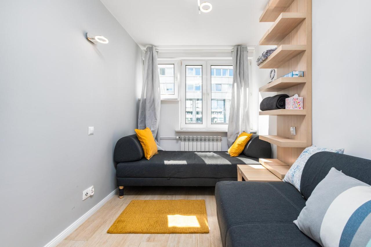 Emilii Plater 47 By Homeprime Warsaw Exterior photo